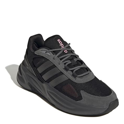 adidas Women's Ozelle Running Shoe 